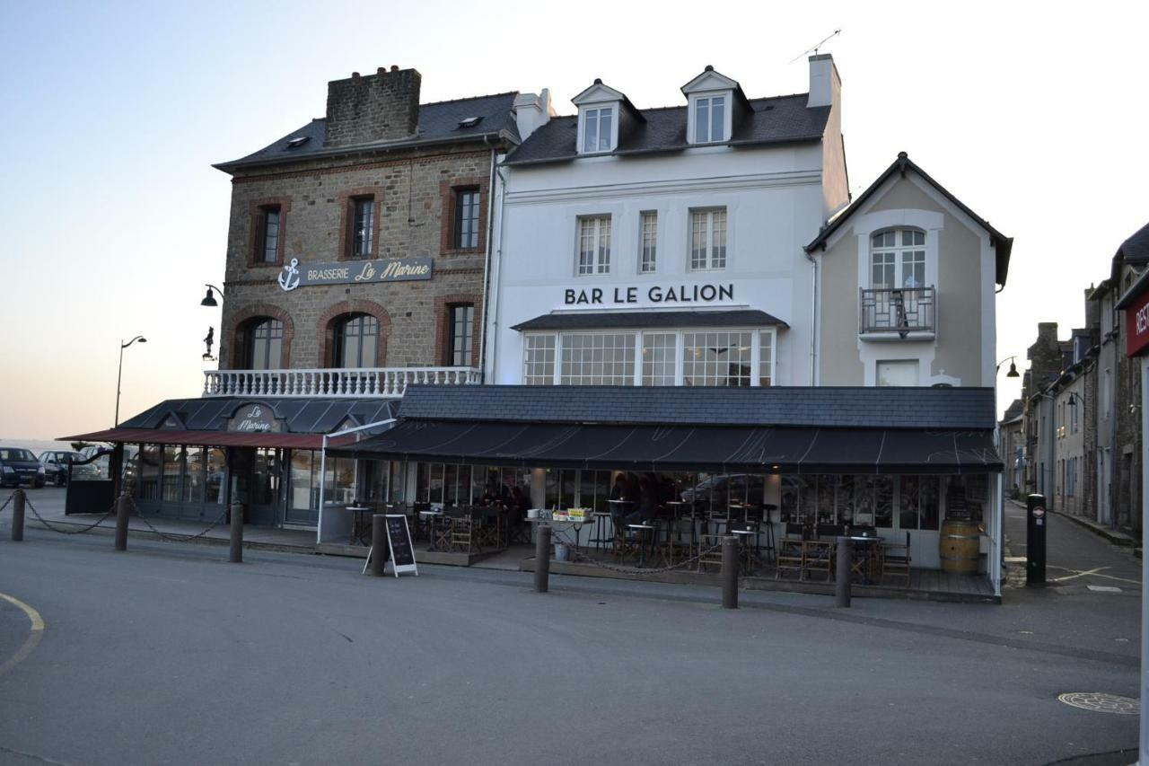 Vue Sur Mer Cancale Esterno foto
