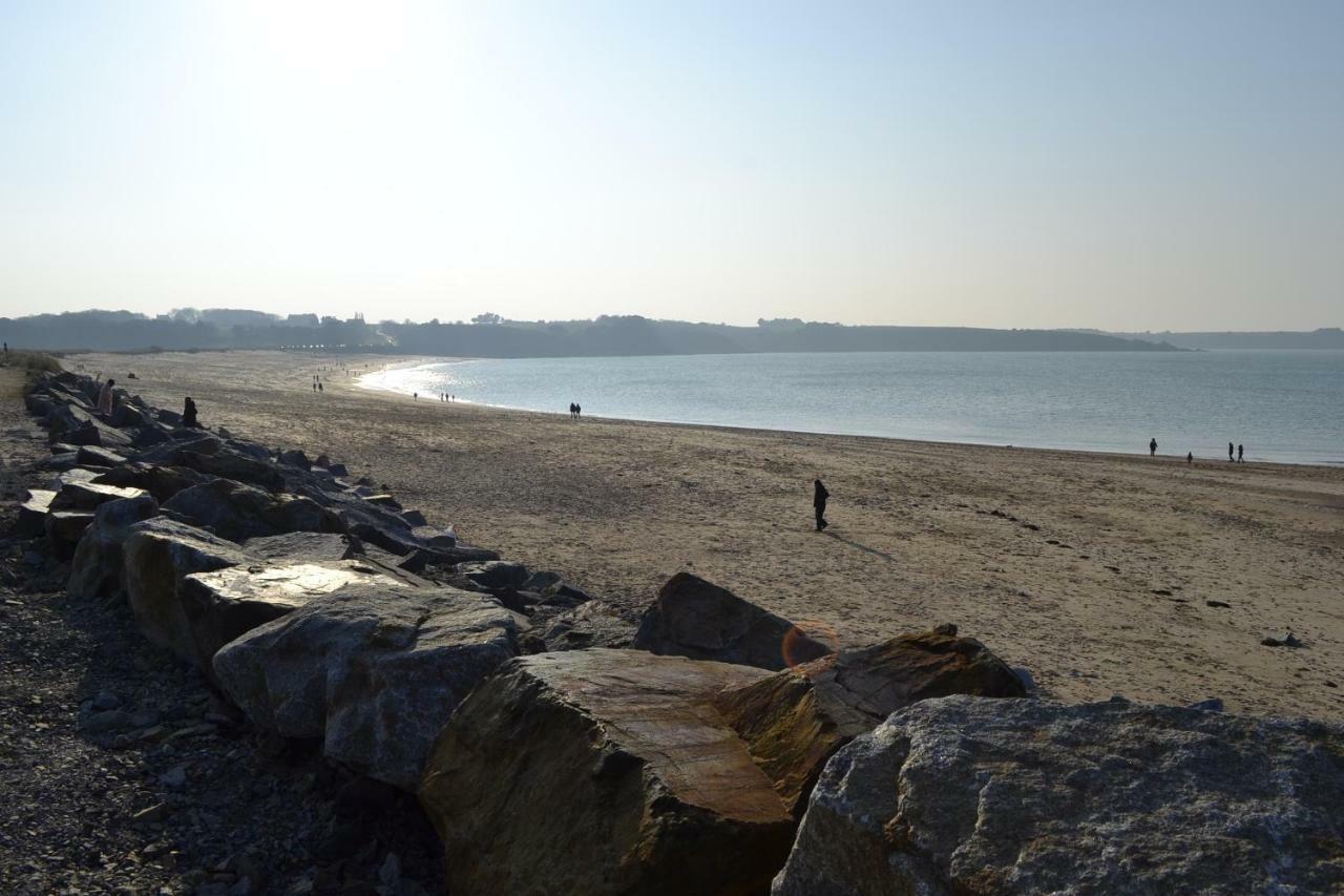 Vue Sur Mer Cancale Esterno foto